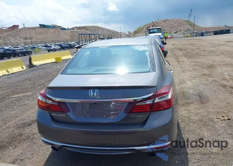 2016 Honda Accord Sport z USA, uszkodzony, nr VIN 1HGCR2F50GA028176